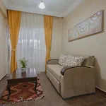Huzur Royal