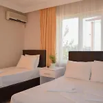 Huzur Royal 公寓式酒店