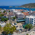 Huzur Royal 公寓式酒店