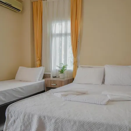 Huzur Royal Датча