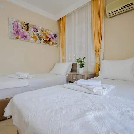 Hotel de apartamente Huzur Royal