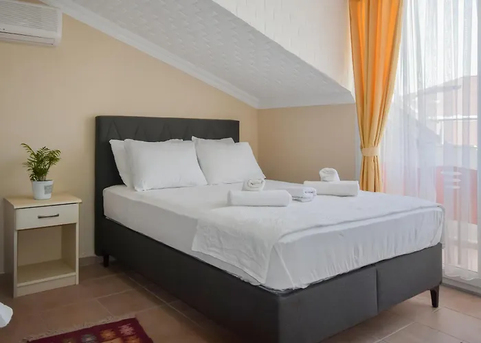 Huzur Royal Apartmanhotel Datça